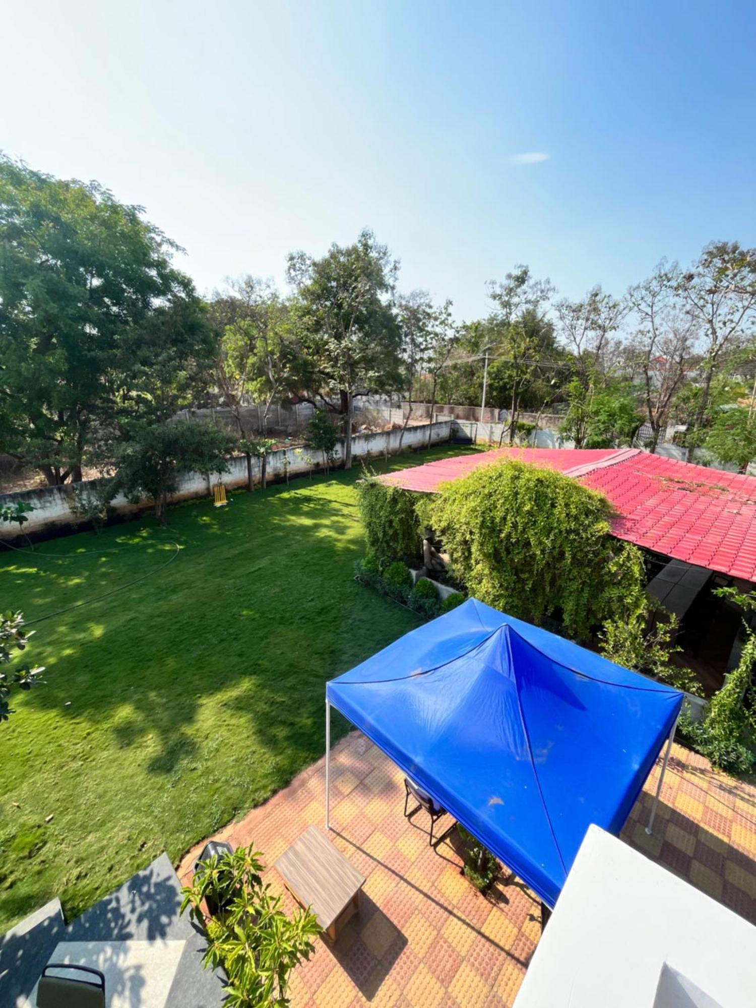 Jlr Farm Stay Haiderabad Buitenkant foto