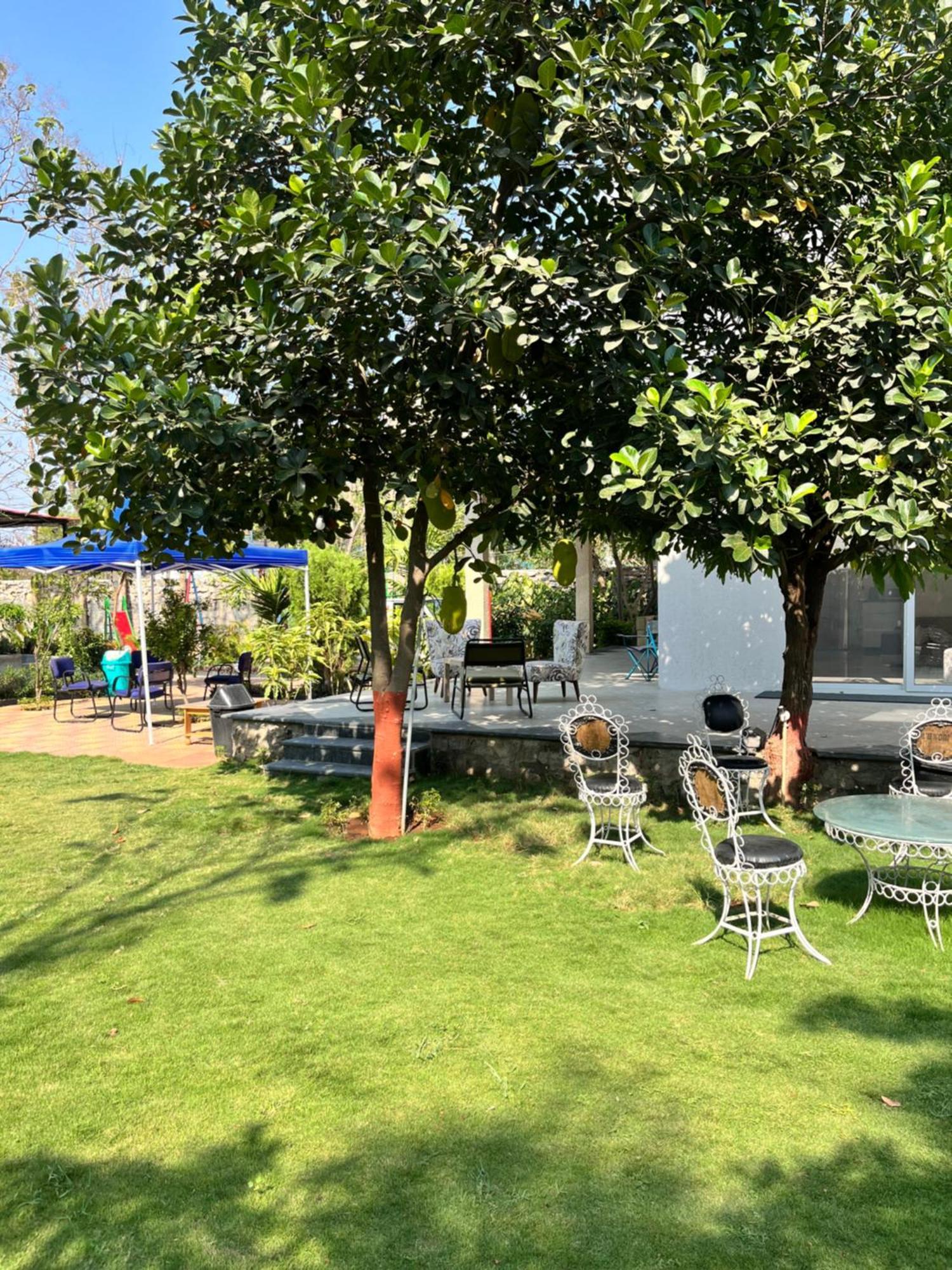 Jlr Farm Stay Haiderabad Buitenkant foto